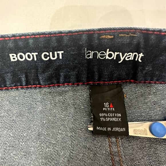 Layne Bryant Women's Dark Wash Jeans Bootcut Stretch Denim Size 16 Petite - Picture 3 of 6